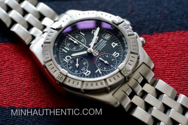 Breitling Chronomat Blackbird A13353