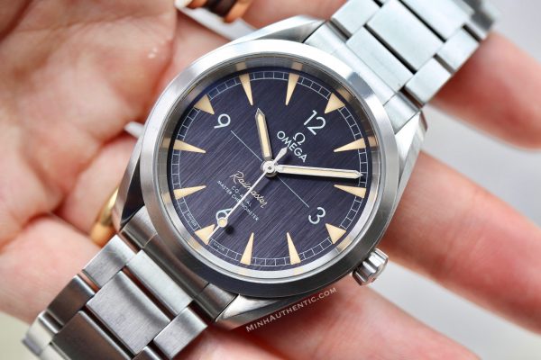 Omega Railmaster Co-Axial Master Chronometer 220.10.40.20.01.001