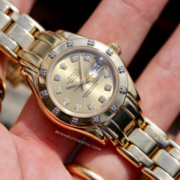 Rolex Datejust Pearlmaster Automatic 18k Gold/Diamonds 69318