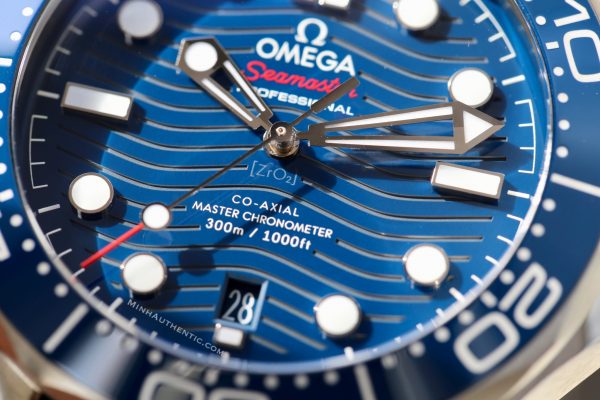 Omega Seamaster Diver 300m Master Co-Axial 210.32.42.20.03.001