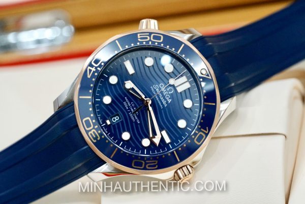 Omega Seamaster Diver Blue Sedna 210.22.42.20.03.002