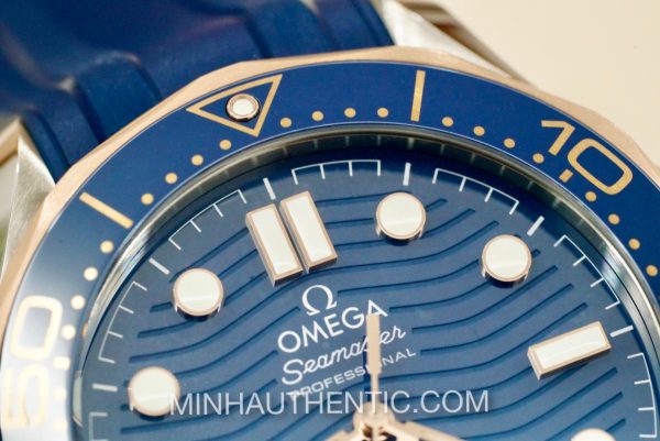 Omega Seamaster Diver Blue Sedna 210.22.42.20.03.002