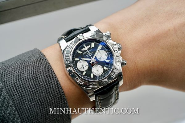 Breitling Chronomat B01 41mm Black AB0140