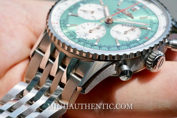 Breitling Navitimer B01 Mint Green AB0139211L1A1