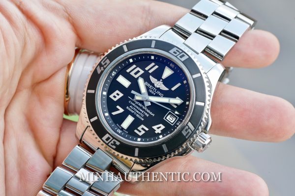 Breitling SuperOcean 42 Black A17364