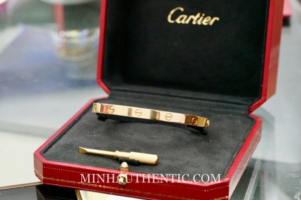 Cartier Love yellow gold