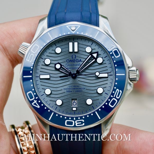 Omega Seamaster Diver 300m Co-Axial Master Chronometer 210.32.42.20.06.001