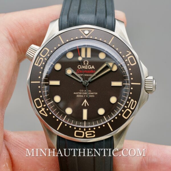 Omega Seamaster Diver 300m 007 Edition 210.92.42.20.01.001