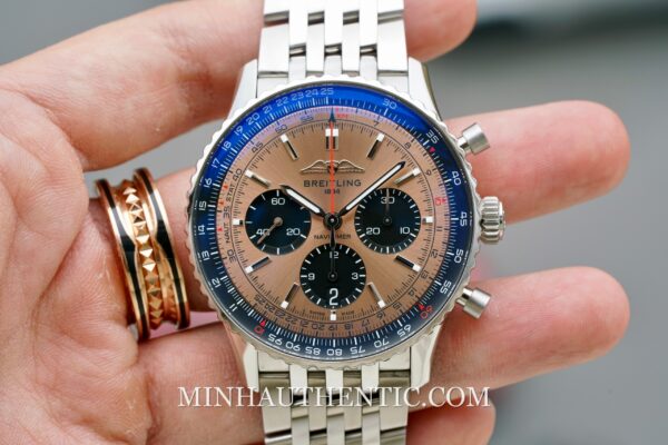 Breitling Navitimer B01 43 Salmon AB0138241K1A1