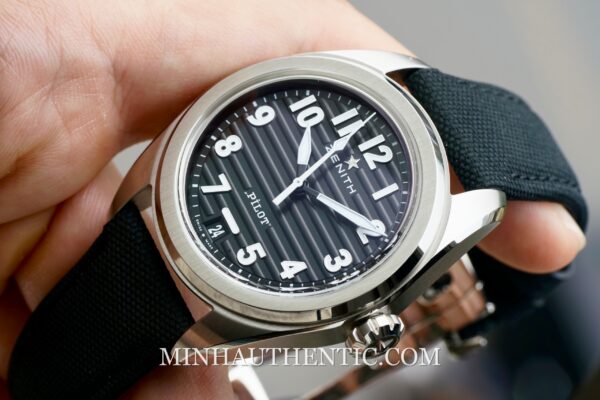 Zenith Pilot 40mm 03.4000.3620/21.I001   