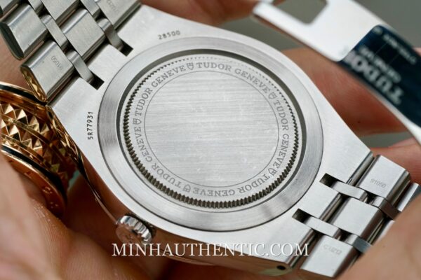 Tudor Royal 38mm Silver M28500-0001