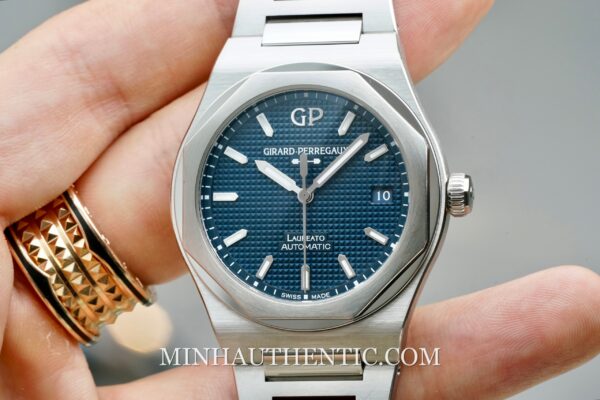 Girard Perregaux Laureato 38mm Midnight Blue 81005-11-3460-1CM