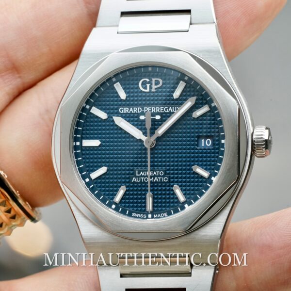 Girard Perregaux Laureato 38mm Midnight Blue 81005-11-3460-1CM
