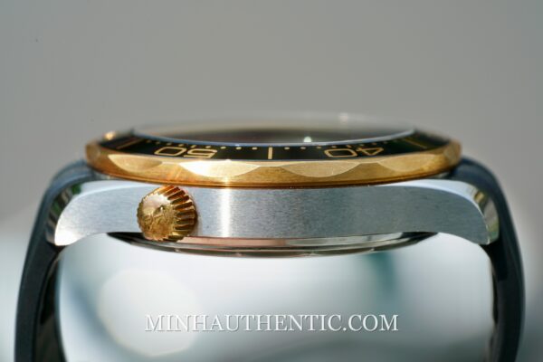 Omega Seamaster Diver 300m Yellow Gold Steel Rubber 210.22.42.20.01.001 - Ảnh 4